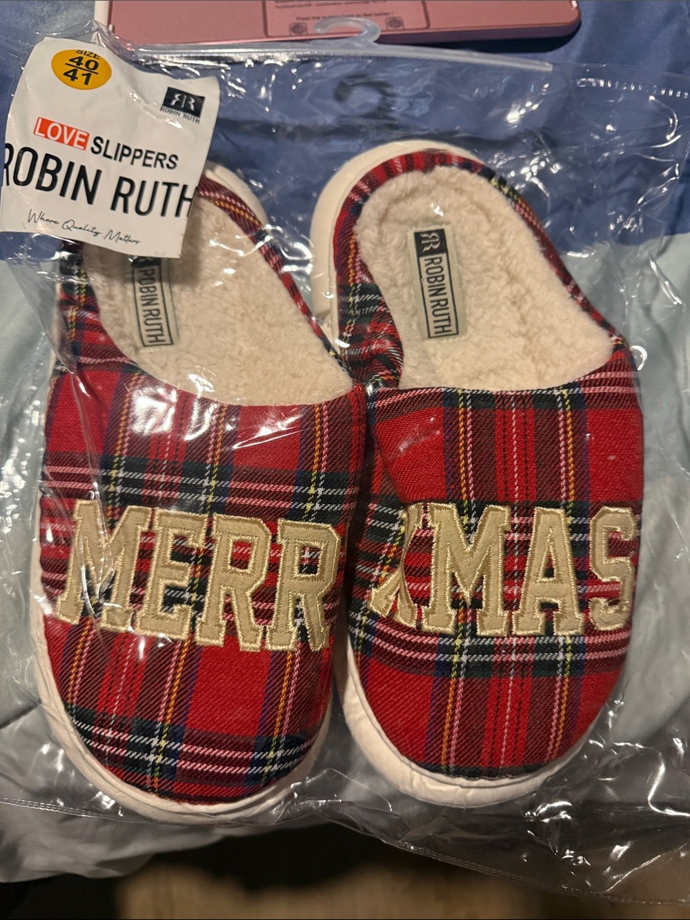 Robin Ruth Red Plaid 'MERR' & 'MAS' Embroidered Holiday Slippers size 40/41